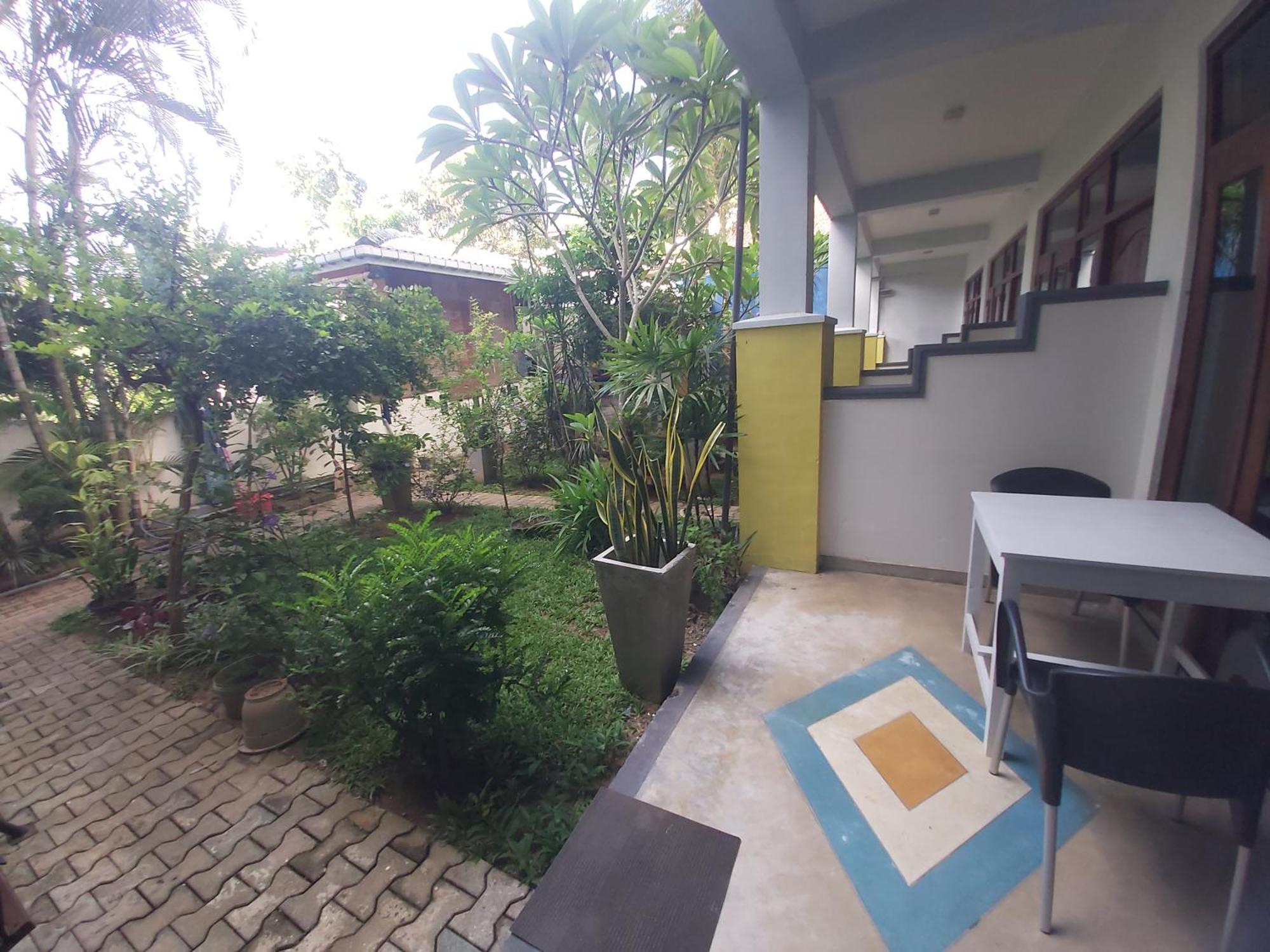 Hotel Aaradhya Mirissa Exterior foto