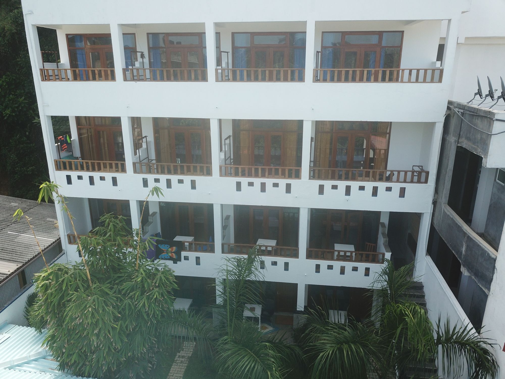Hotel Aaradhya Mirissa Exterior foto